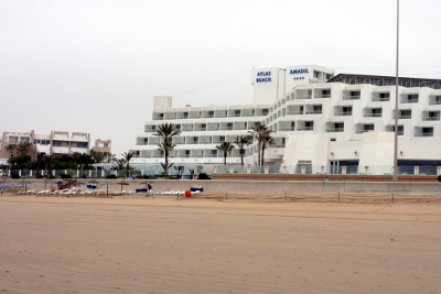 Вид с пляжа на отель Atlas Amadil Beach 4*