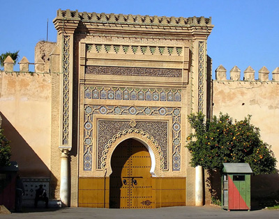 Мекнес, ворота Королевского дворца Dar El Menzah