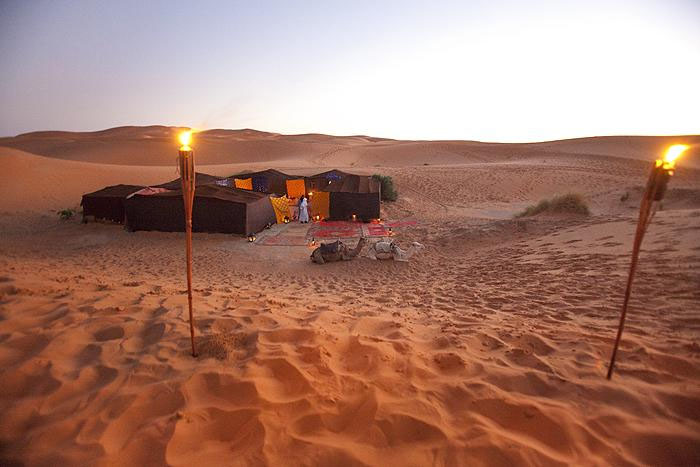 Марокко. Ночевка в пустыне Сахара. 