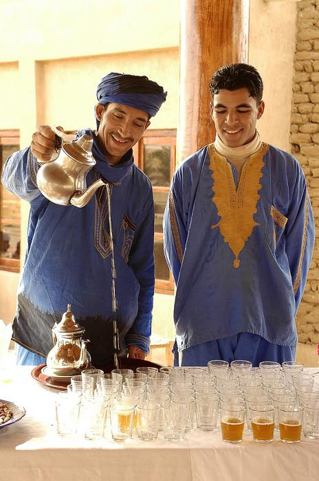 Пьем марокканский чай в пустыне Сахара