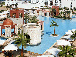 Бассейн в отеле Sofitel Agadir 5*
